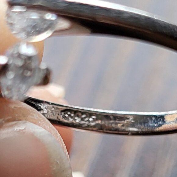 WOMANS STERLING SILVER 925 ADJUSTABLE RING WITH CUBIC ZIRCONIA - Picture 6 of 7